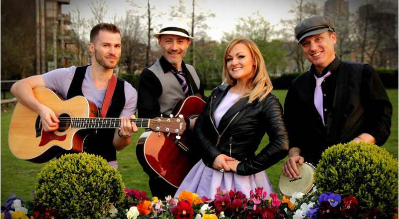 Acoustic Guitarist in Sutherland