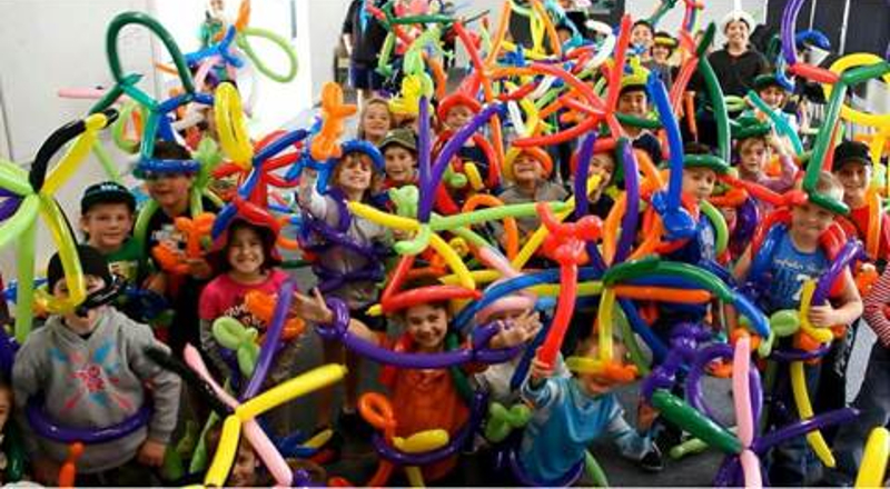 Balloon Modelling in Rothwell