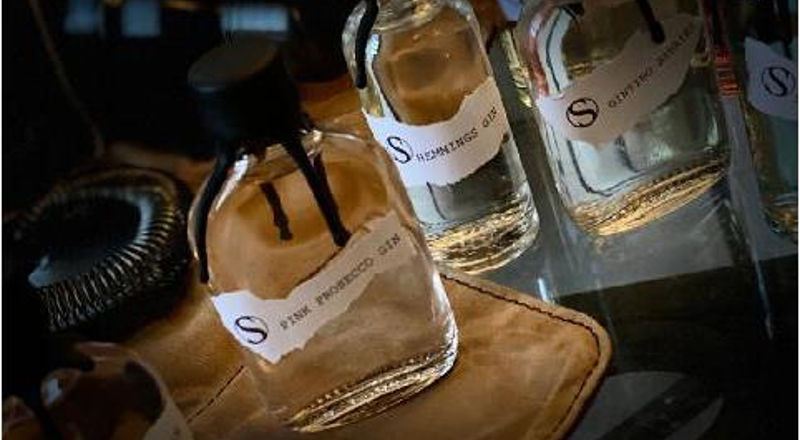 Beer & Wine Wholesalers in Elgin