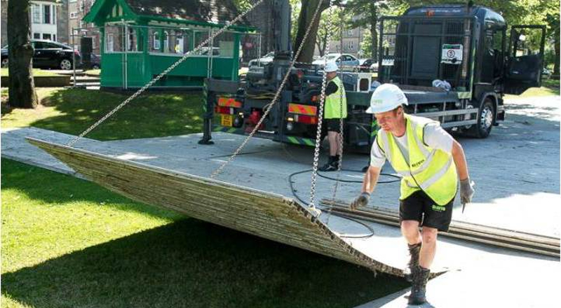 Fencing & Crowd Control in Brigg