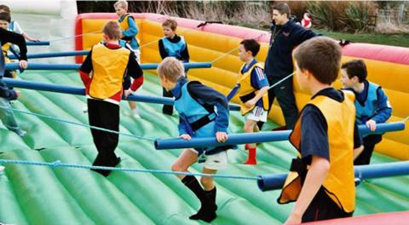 It's a Knockout in Newport / Trefdraeth