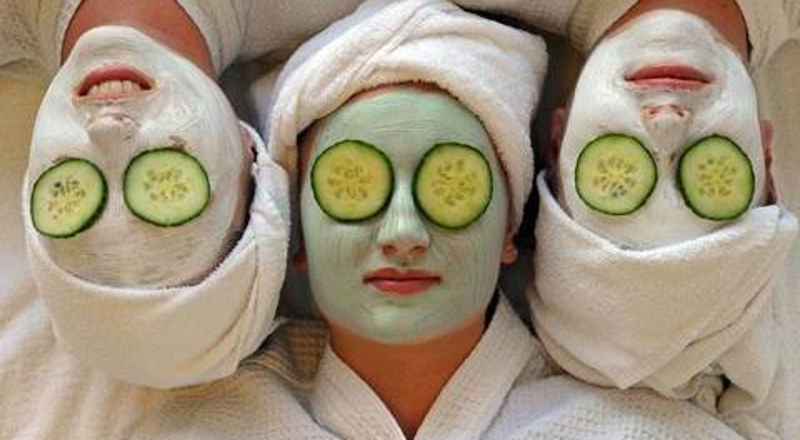 Make Up Artistes in Haverfordwest / Hwlffordd