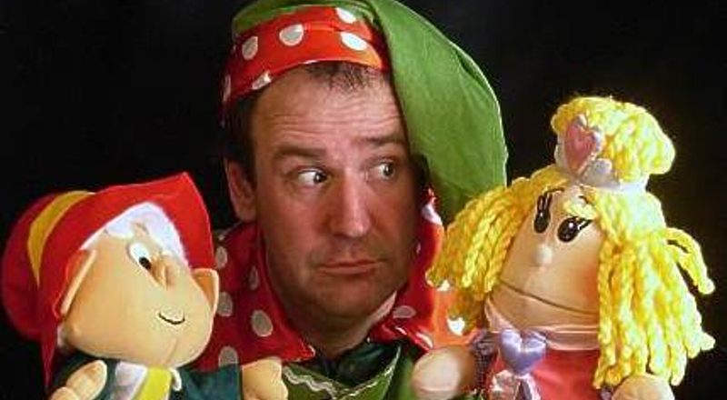 Puppet Show in Lanark