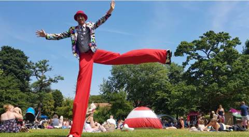 Stilt Walkers in Sherburn
