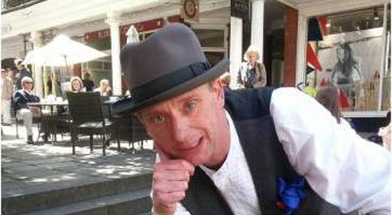 Street Entertainers in Burry Port / Porth Tywyn