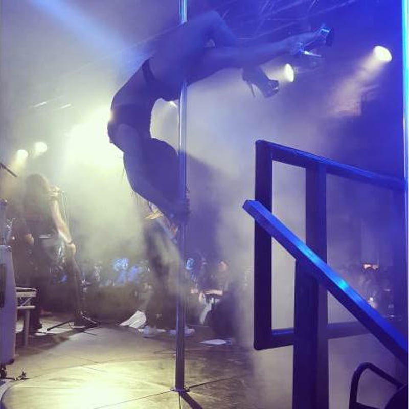 Pole Dancer